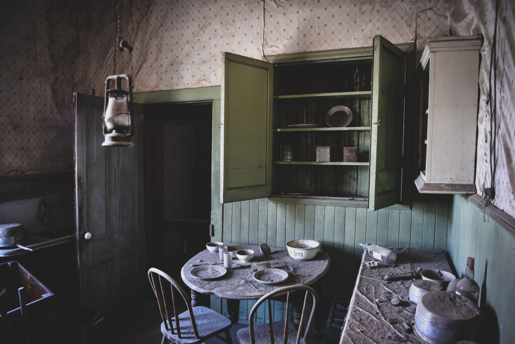 Kitchen in need of remodeling