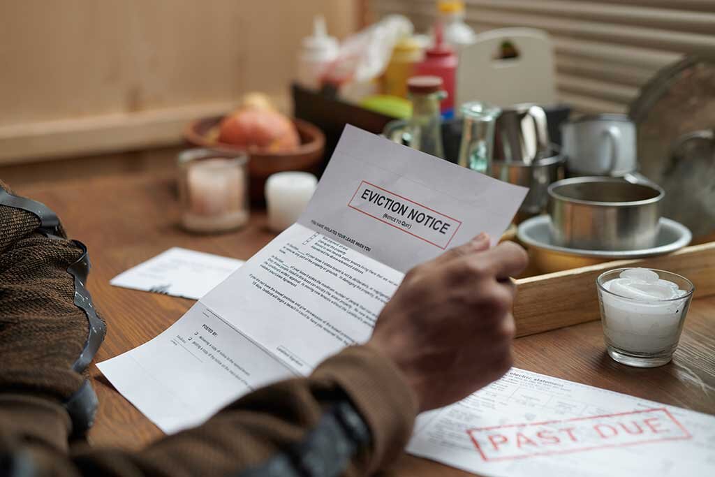 An example of a proper eviction notice.
