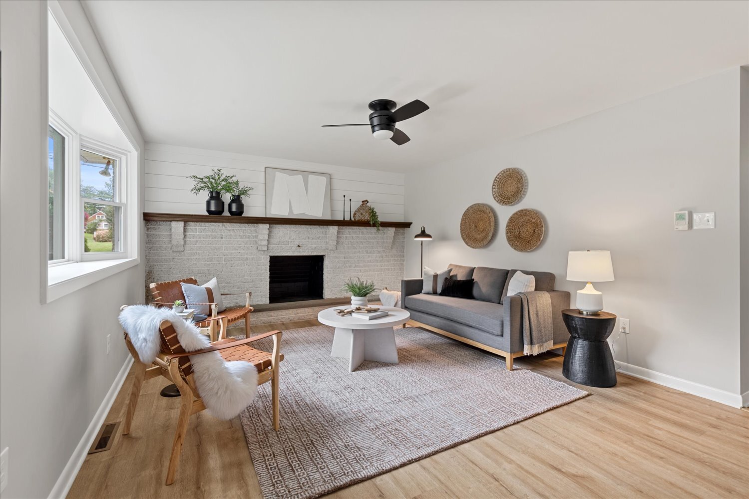 Ebersole RE Lancaster Real Estate Agent