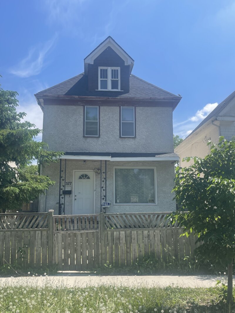 we buy houses in winnipeg