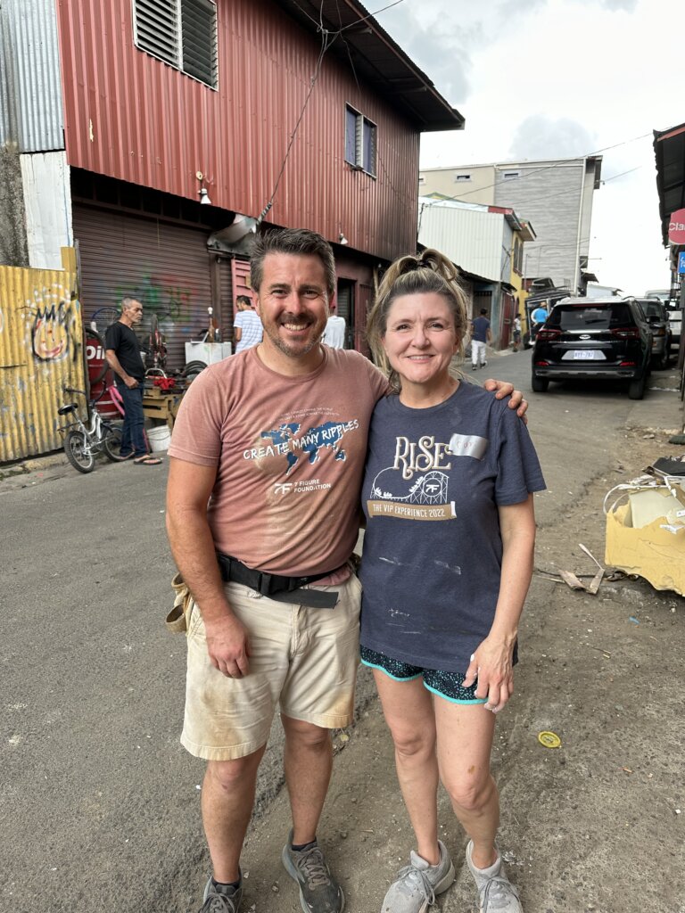Kent and Kari doing volunteer work