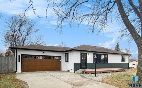 homes for sale sioux falls