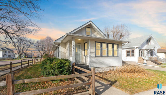 homes for sale whittier sioux falls