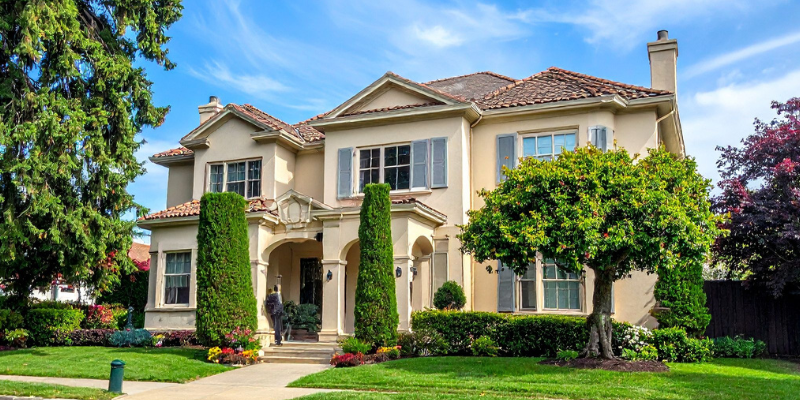 Estate Home Sale in Chicopee