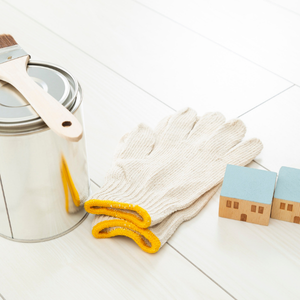 Should You Paint Your House Before Putting It on the Market in Agawam, MA