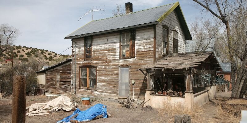 Selling a Home Marked as Condemned in [market_city]