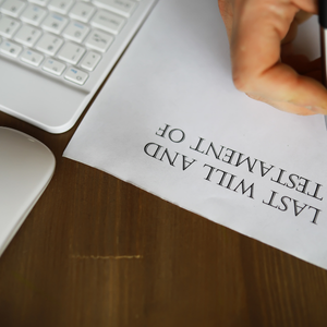 Can a will executor legally sell property Maine