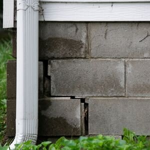 Selling A Home With Foundation Concerns in