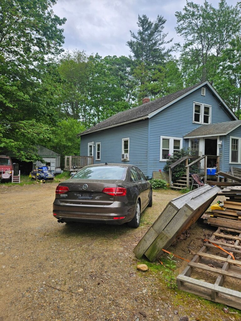 94 Blackwater Road, Somersworth NH before renovation