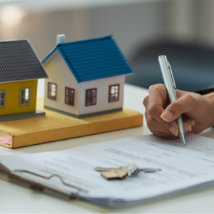 Home Insurance During the Sale of a House in New Hampshire
