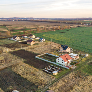 Can You Sell a Lot from Your Land to a Developer In 