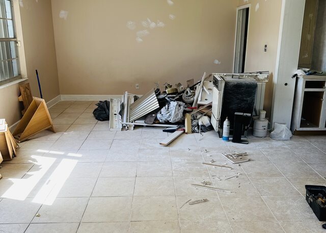 Gutted kitchen in a Florida house sold as-is for cash