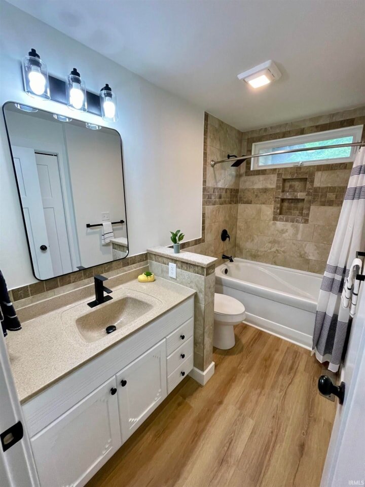 Guest bathroom on main floor in Owensville home remodel