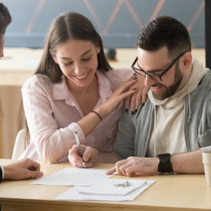 Can Seller Back Out of a Real Estate Contract In Arizona