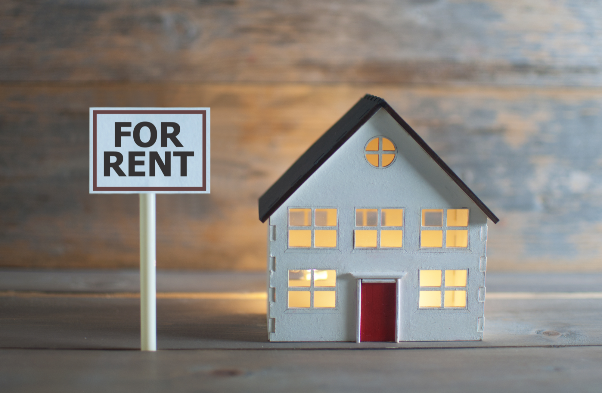 Dayton Rental Property with For Rent Sign - Short-Term Housing Guide