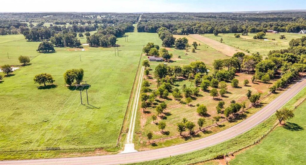 photo of East Texas Land For Sale