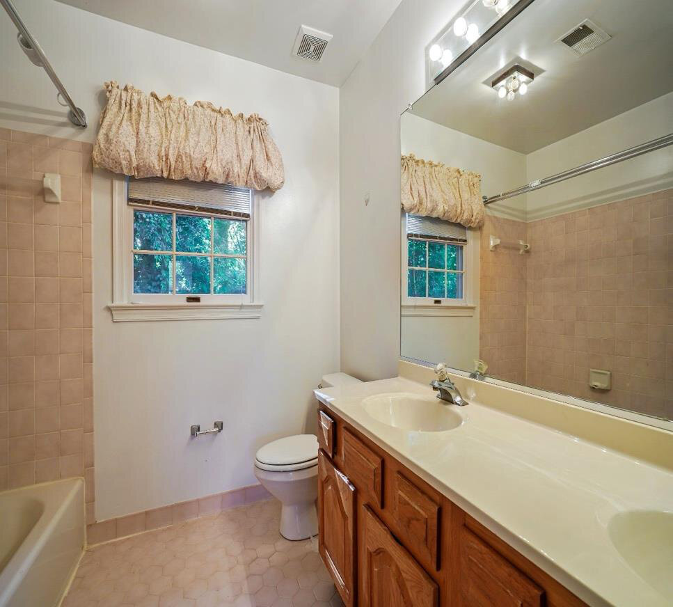 Before renovation – Bathroom in Vienna, VA - Talahi Ct SE