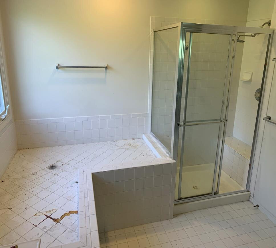 Before renovation – Bathroom in Rockville, MD - Sweetwood Ave