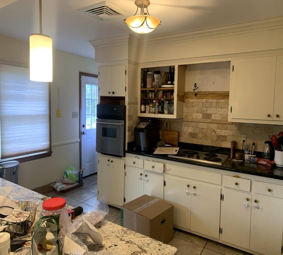 Before renovation – Kitchen in Purcellville, VA - Airmont Rd