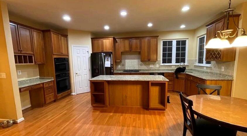 Before renovation – Kitchen in Manassas, VA - Maple St