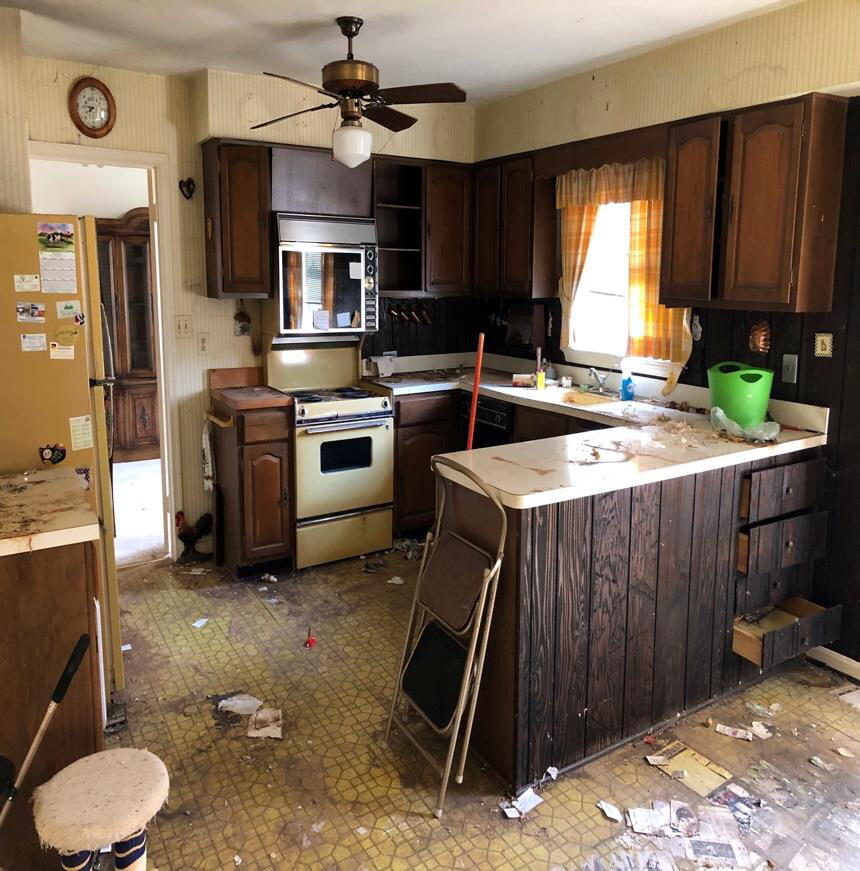 Before renovation – Kitchen in McLean, VA - Saddleback Ct