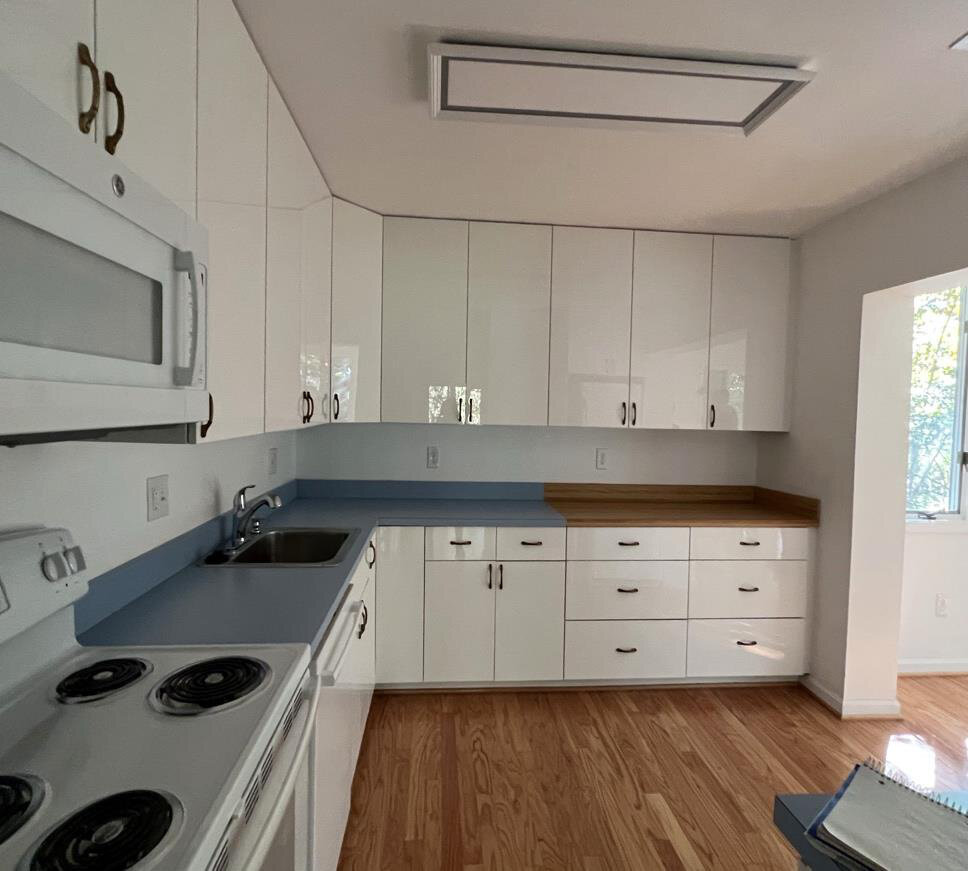 Before renovation – Kitchen in Oakton, VA - Cobb Hill Ln