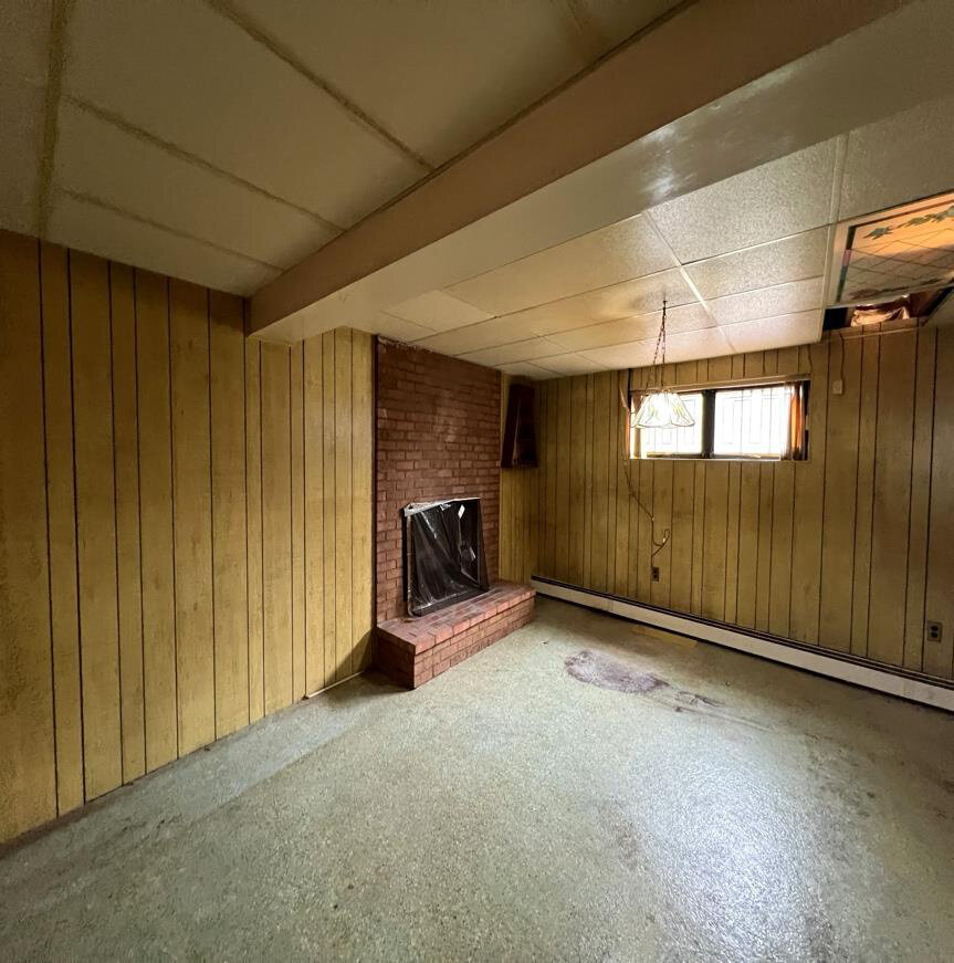 Before renovation – Basement in Alexandria, VA