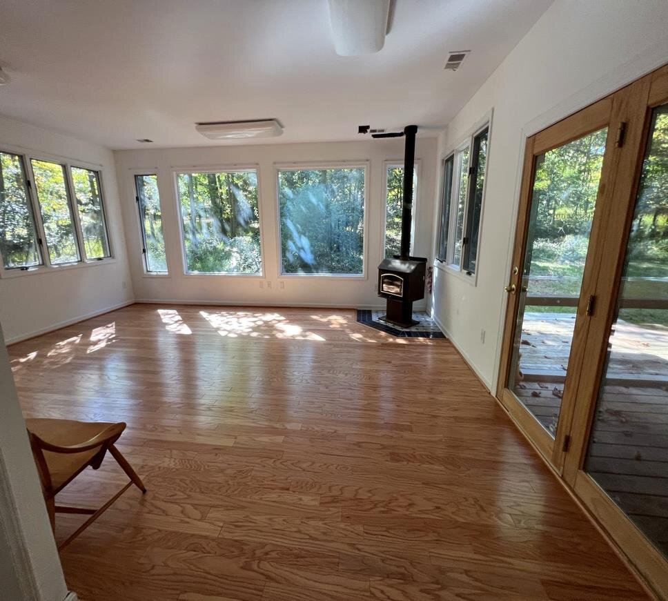 Before renovation – Family Room in Oakton, VA - Cobb Hill Ln