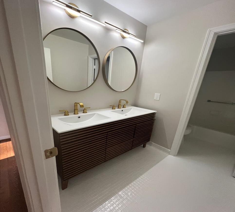 After renovation – Kitchen in Alexandria, VA - King St