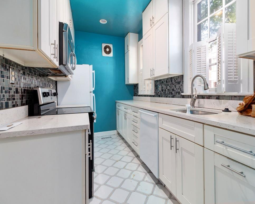 Before renovation – Kitchen in Washington, DC - 34th St NW