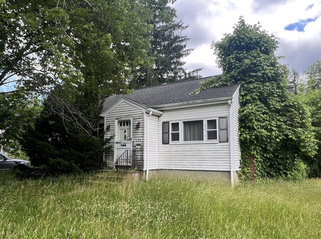 We Buy Houses Brockton MA