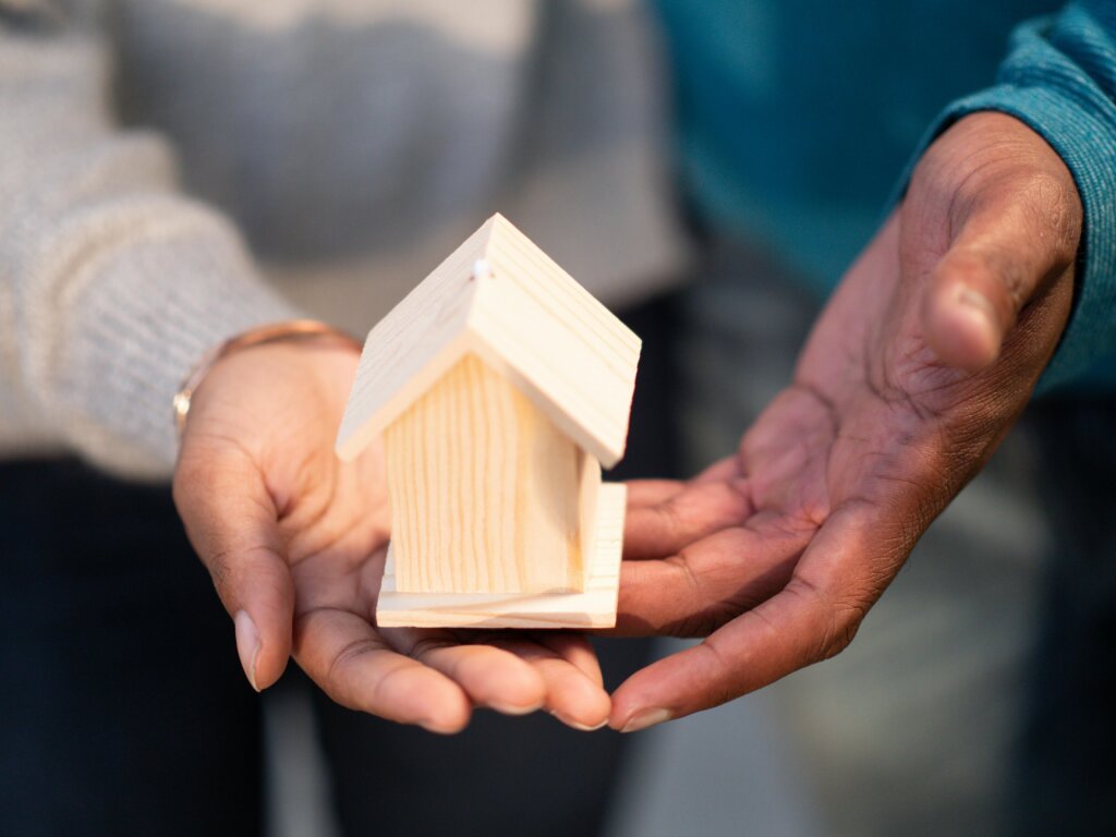 Vendre votre maison : Comment vous démarquer dans un marché acheteur à Montréal
nous achetons votre maison comptant
acheteur de maison
vente rapide maison
vente maison
montreal reprise de finance
what is my house worth
house sell
house price
real estate montreal
cash house buyers
quick sale home
house buyer
 i buy house