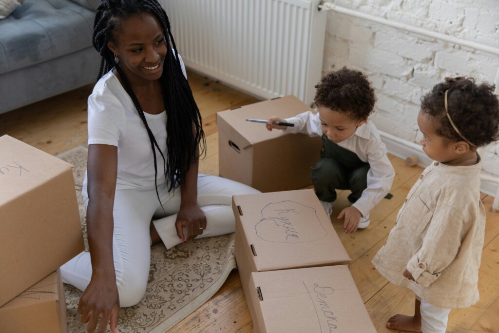 5 conseils pour déménager avec des enfants au QC
