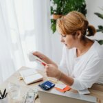Quels sont les frais payés aux agents par rapport à ceux payés aux investisseurs ?