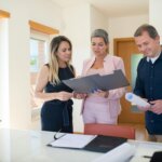 Comment les Investisseurs Immobiliers de Saint-Lambert Peuvent Intégrer des Propriétés Multi-Familiales dans leurs Portefeuilles