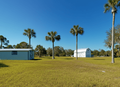 selling land with existing structures in Ruskin Florida