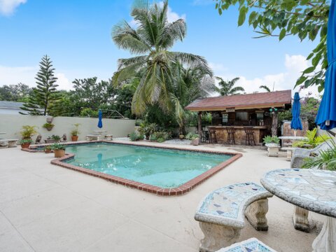 best real estate agents near me in Miami