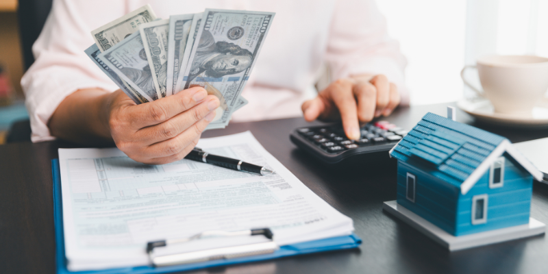 Capital Gains Tax Calculator in [market_city]