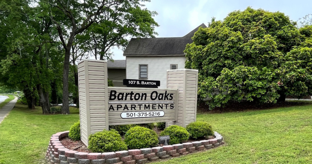 Barton Oaks Apartments