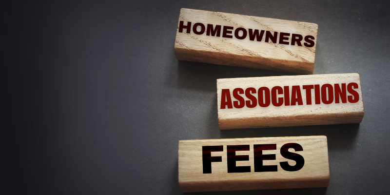 Who is Responsible for Hoa Fees at Closing [market_city]