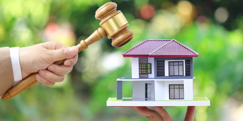 Can I sell house at auction Plainville