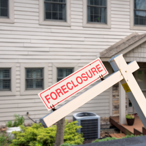 Sell my house fast with overdue hoa fee Southington