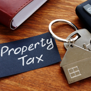 What are the tax requirements when selling a home in Connecticut