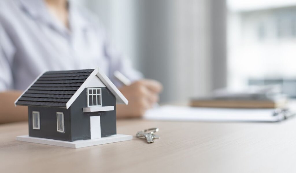 do you need a realtor for a new build