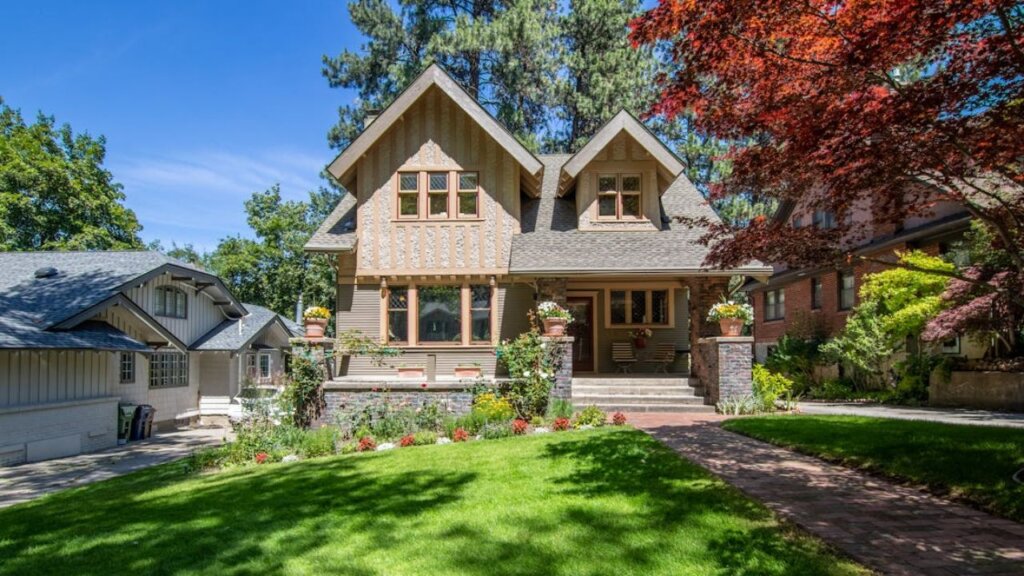 steps to get a free home value report in steilacoom