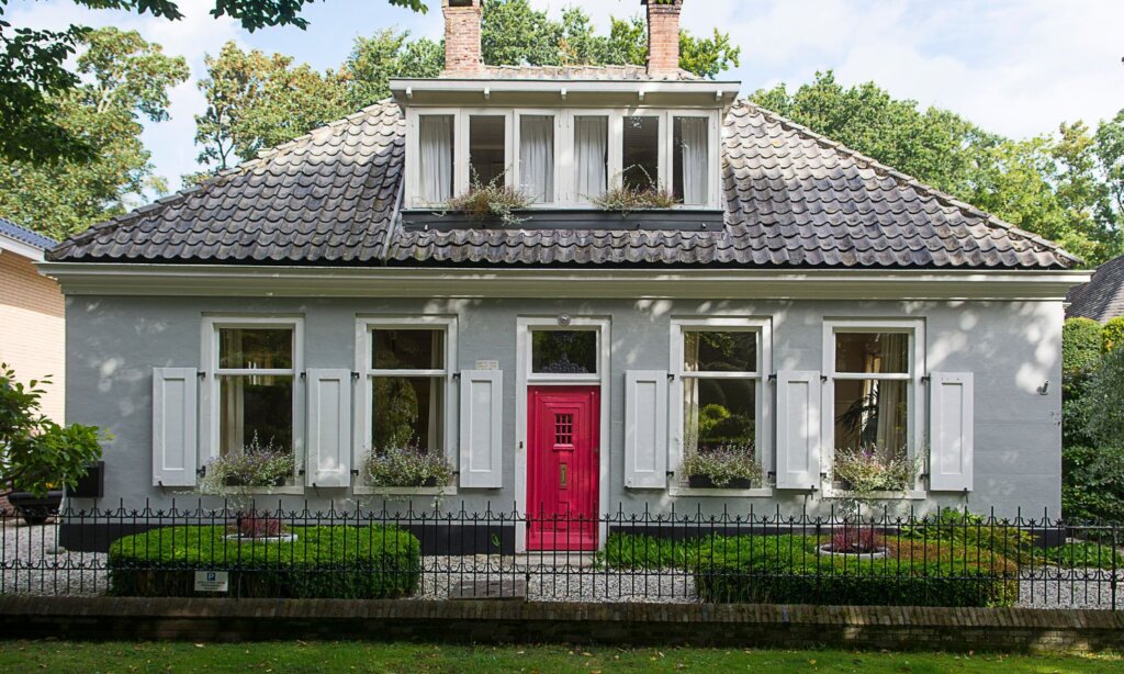 What Happens to Real Estate During Probate in Washington