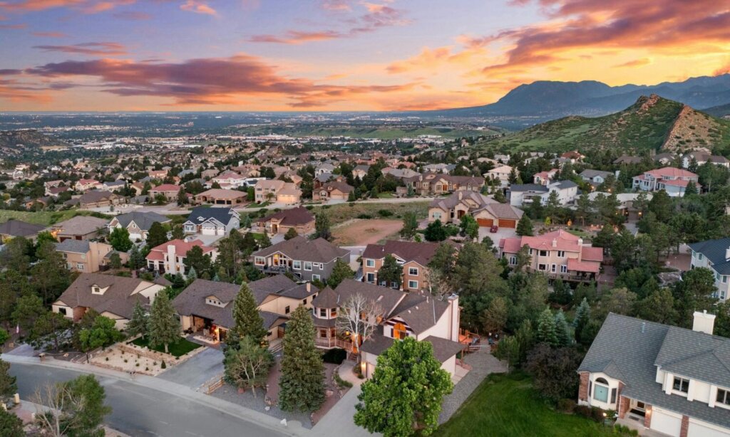 Does Your Neighborhood Affect Your Home's Value in Tacoma?