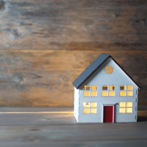 Selling a House With a Lien In Arizona