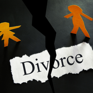 sell a house during divorce in Arizona