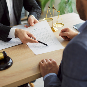 Do You Need a Lawyer to Sell a House Phoenix 